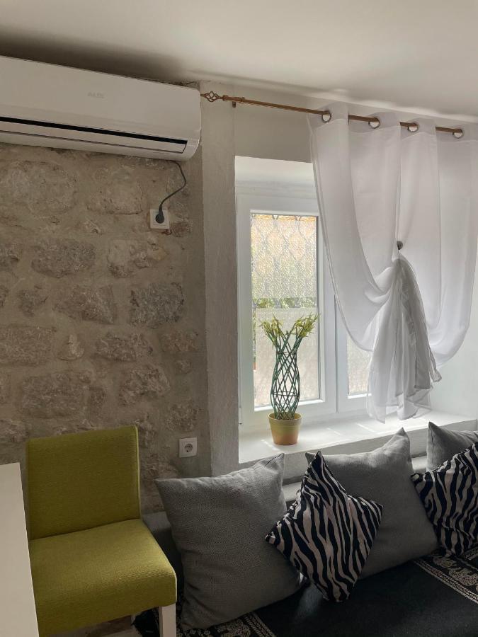 Cozy Little House Kotor Apartman Kültér fotó