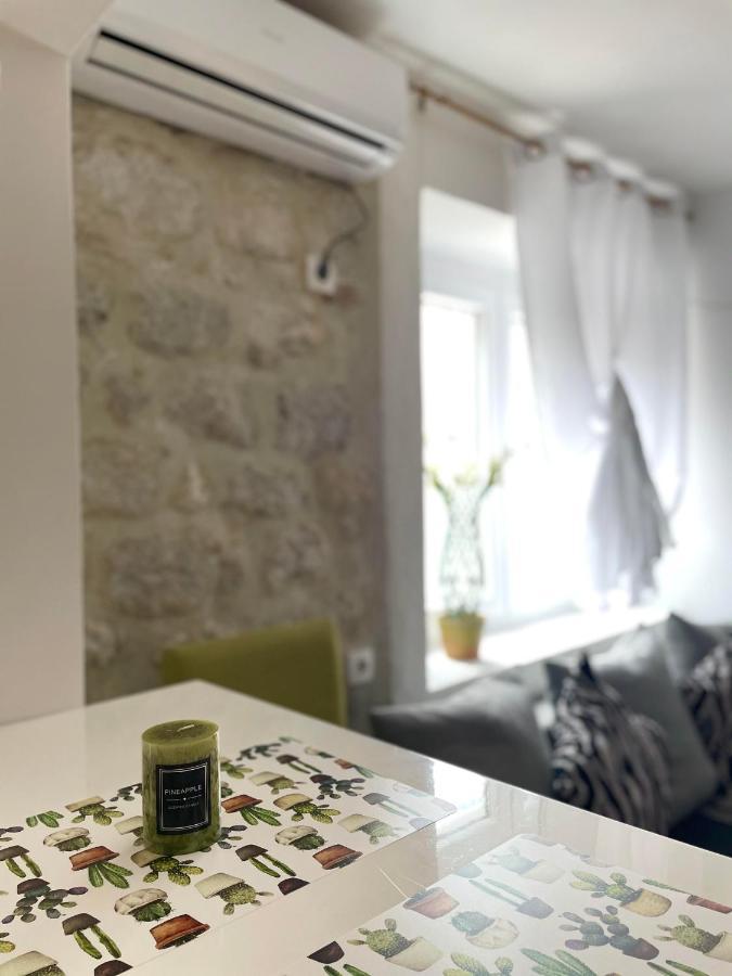 Cozy Little House Kotor Apartman Kültér fotó