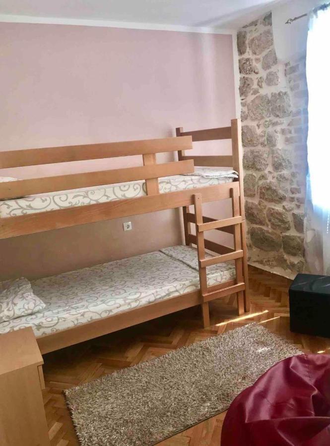 Cozy Little House Kotor Apartman Kültér fotó